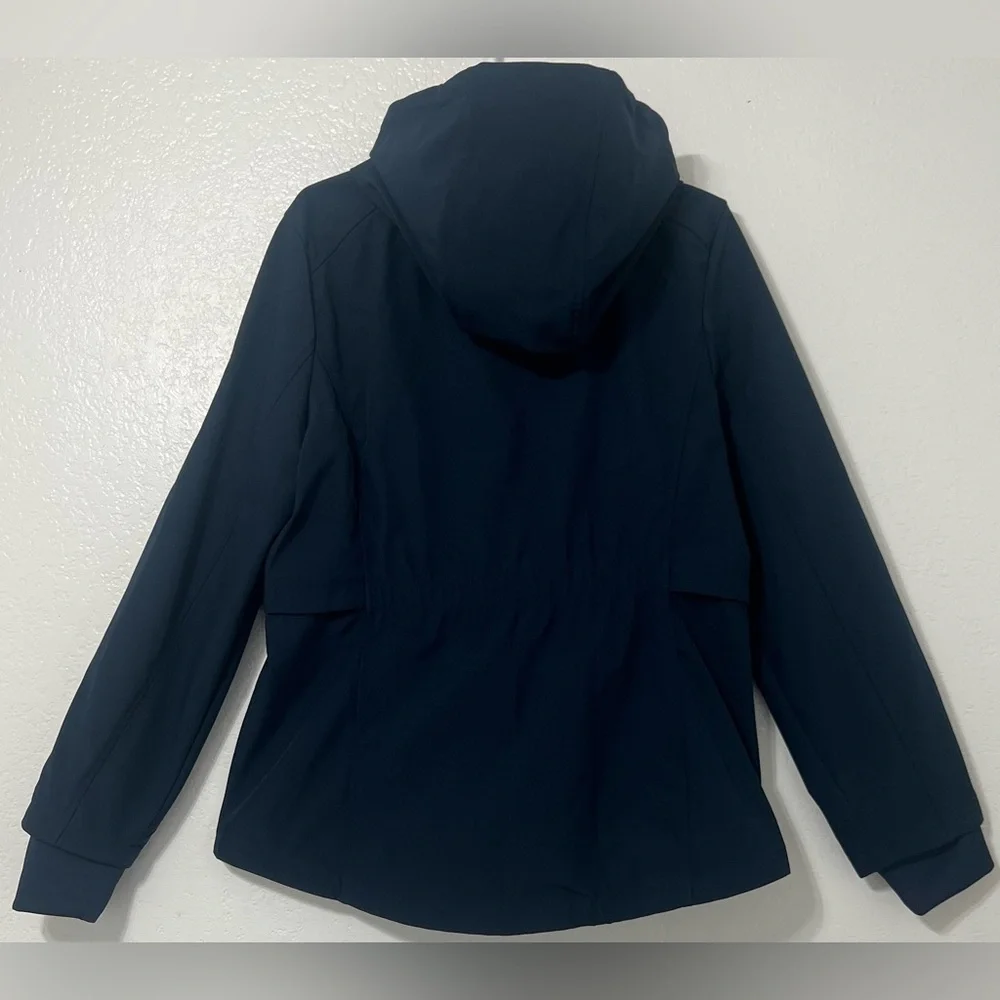Tommy Hilfiger Navy Softshell Hooded Jacket – Size L